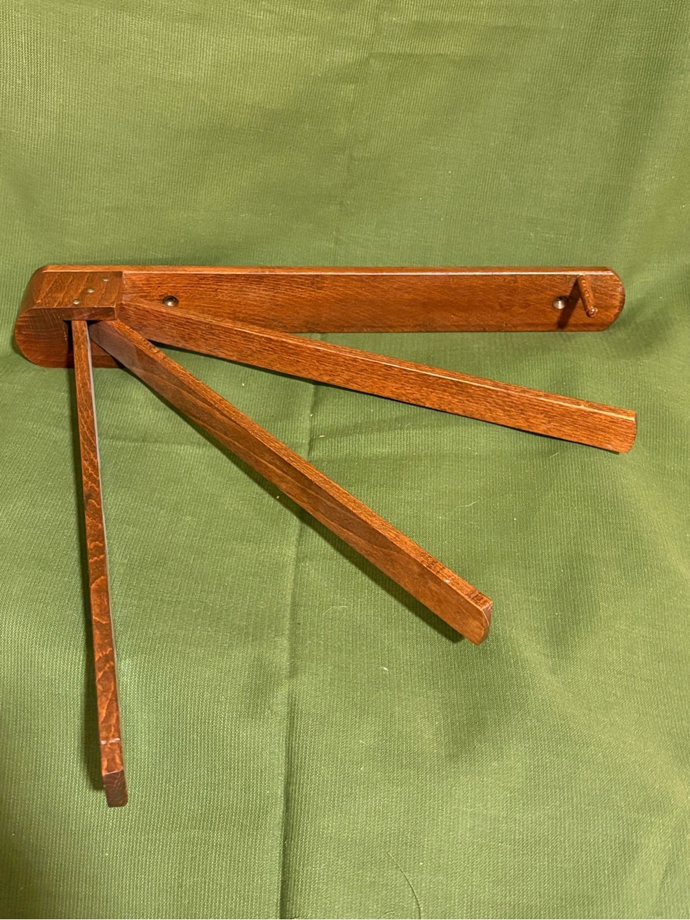 Charming Vintage Wooden Wall Mount Drying Rack